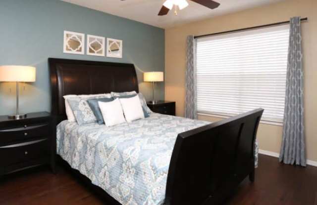 1564 Lawnmont Dr Gallery 2