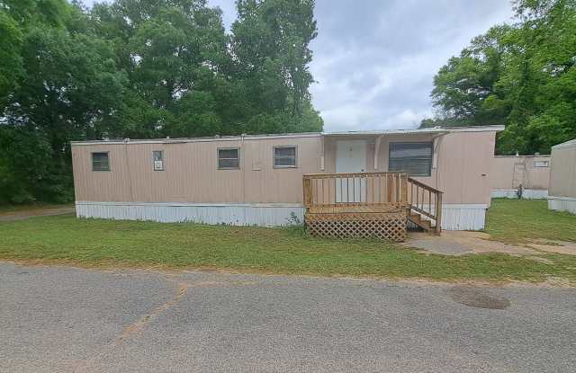 1BR/1BA updated mobile home close to I10 and Pine Forest Rd photos photos