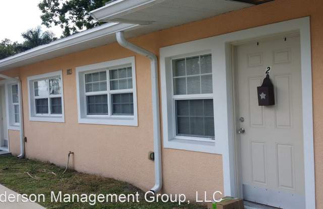 1023 E Buchanon Ave - 1023 East Buchanon Avenue, Pine Castle, FL 32809