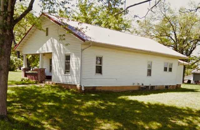 803 Vienna Rolla Road (NEW) - 803 Vienna Rolla Road, Vienna, MO 65582