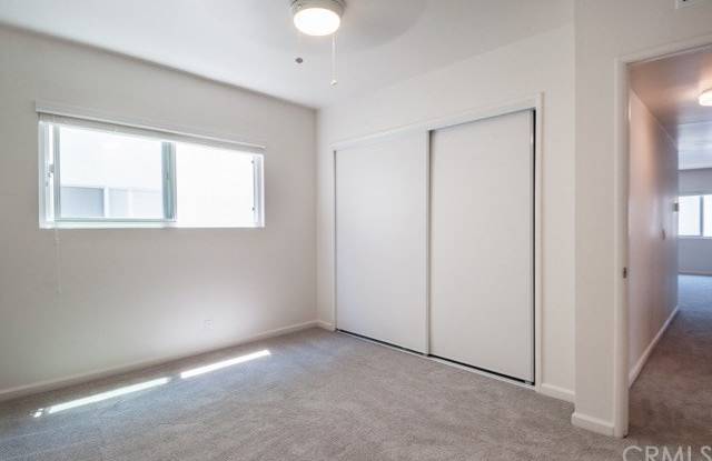 1127 Loma Drive Gallery 3