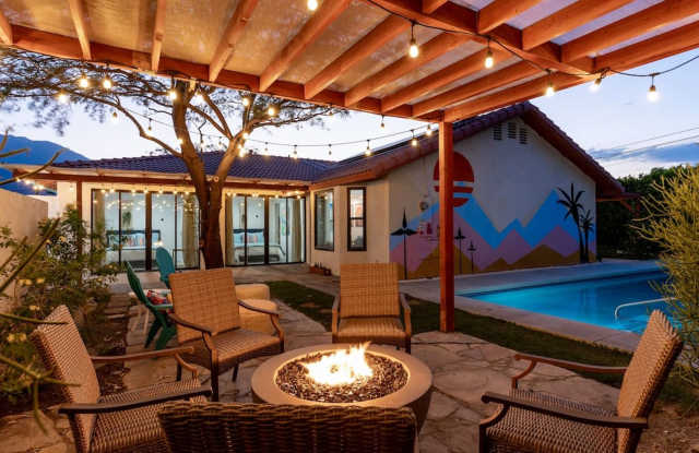 Furnished 3BR Pool Home in Palm Springs, Monthly Rental Gallery 3