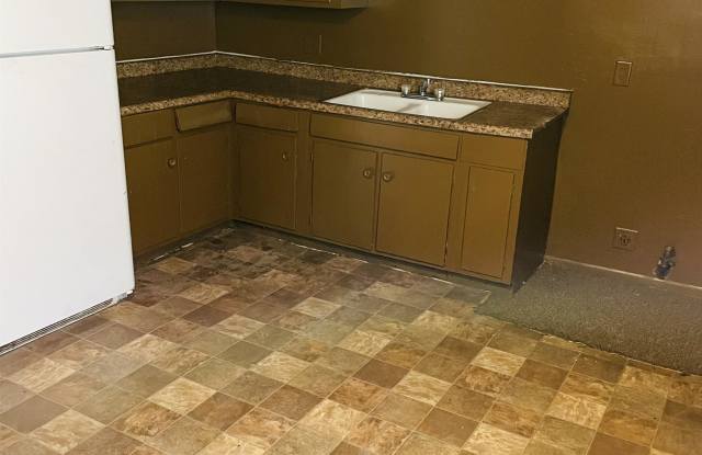 8736 West Carmen Avenue - 4 photos photos 8736 West Carmen Avenue - 4 photos photos