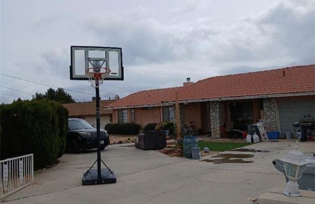 17855 Catalpa Street photos photos