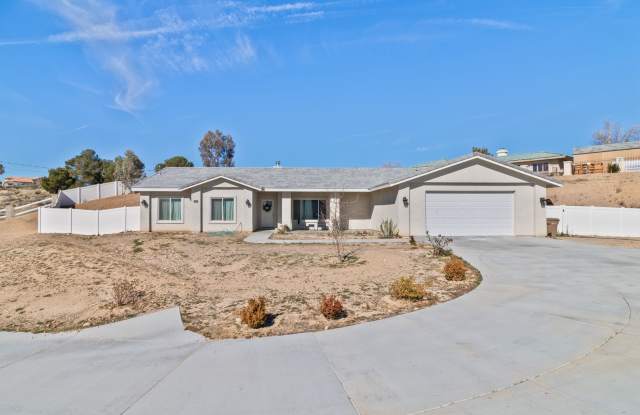 Beautiful 4 Bed 3 Bathroom photos photos