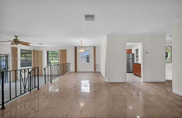 244 Nw 43rd St photos photos 244 Nw 43rd St photos photos