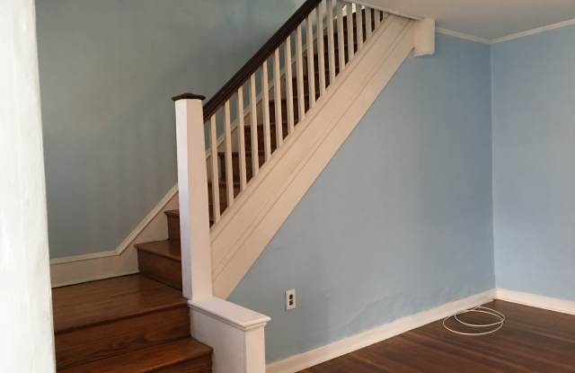 4662 Torresdale Ave Gallery 3