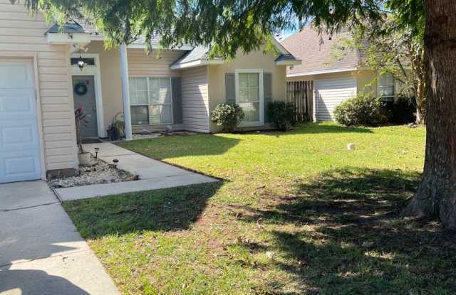Available Now! No Carpet! photos photos
