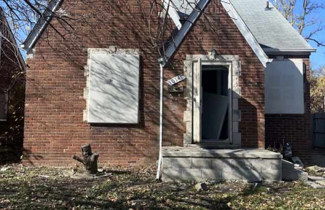 10141 Roxbury Street photos photos