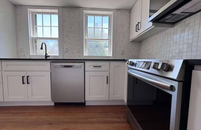 27 Pleasant Street photos photos