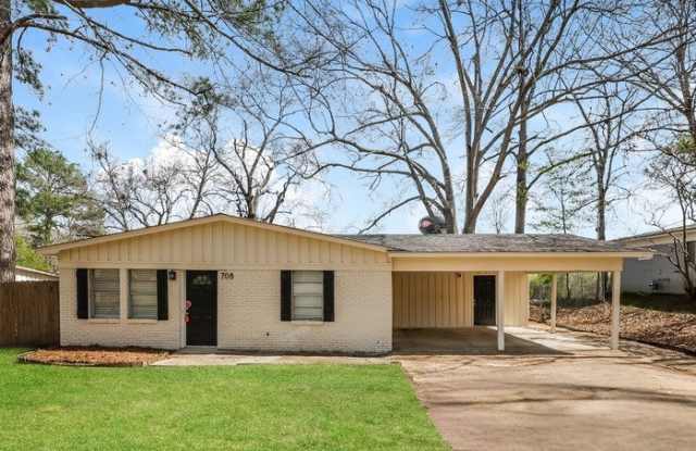 708 Berkshire Street - 708 Berkshire Street, Clinton, MS 39056 708 Berkshire Street - 708 Berkshire Street, Clinton, MS 39056
