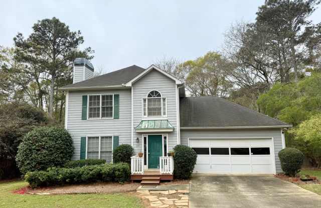 Charming 3BR Home Across from Barnett Shoals Elementary photos photos