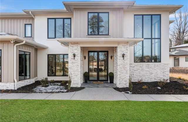 4805 Moore Road photos photos