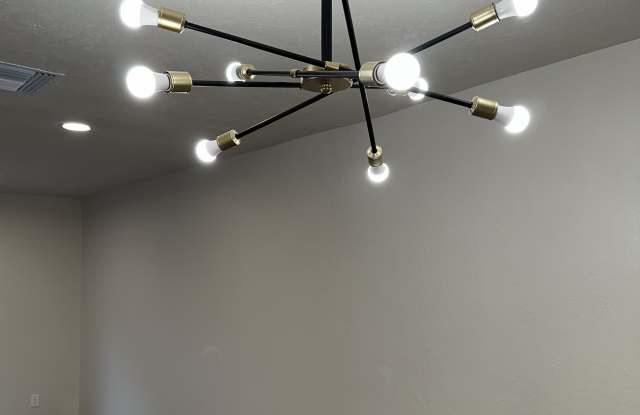 1380 Tree Garden Pl Gallery 1
