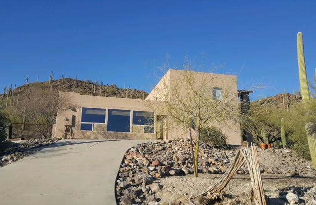 6390 W Bucking Bronco Pl - 6390 West Bucking Bronco Place, Pima County, AZ 85745