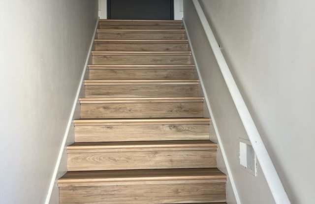850 Biddle Ave photos photos