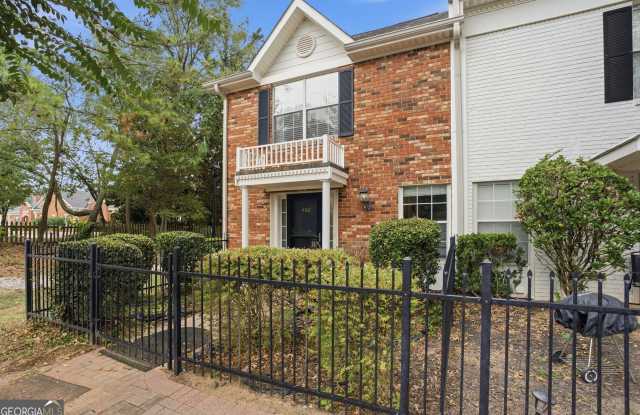 480 N Jeff Davis Drive Gallery 1