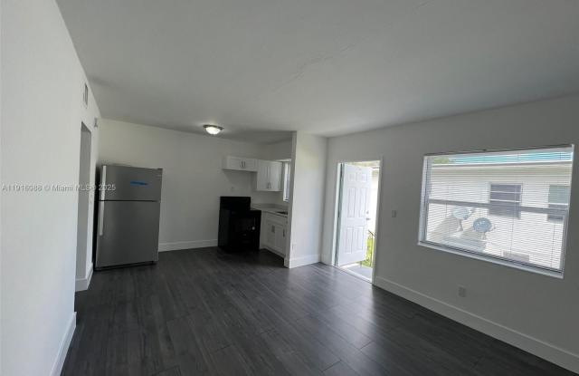 2150 NW 24th St photos photos 2150 NW 24th St photos photos