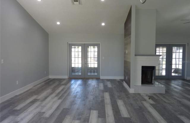 9151 WOODBREEZE BOULEVARD Gallery 3
