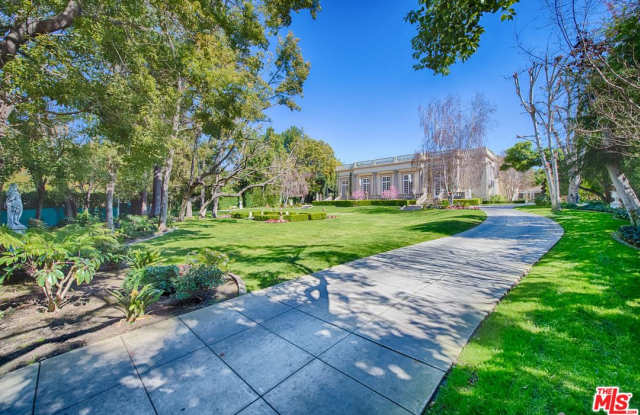 1234 South OAK KNOLL Avenue Gallery 2