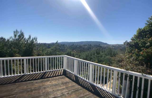4526 Totana Dr. Gallery 3