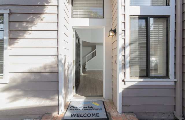 2+ Bedroom 2.5 Bathroom Home in Harbor Pointe Gallery 3