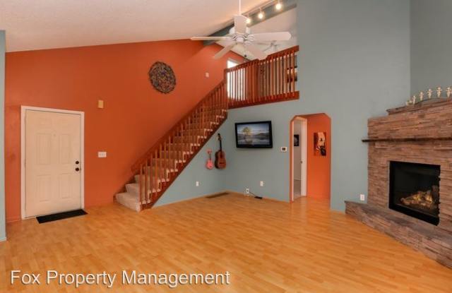 2290 Redwood Avenue Gallery 4