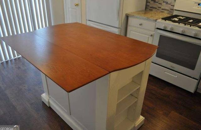 4111 Timbercreek Circle Gallery 4