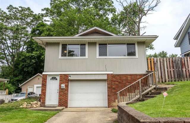 931 Harrison Avenue photos photos