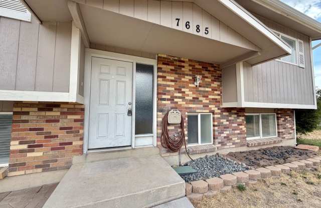 4 BEDROOM WEST JORDAN HOME | $2,295 | GARAGE + YARD + 2 LIVING AREAS Gallery 1