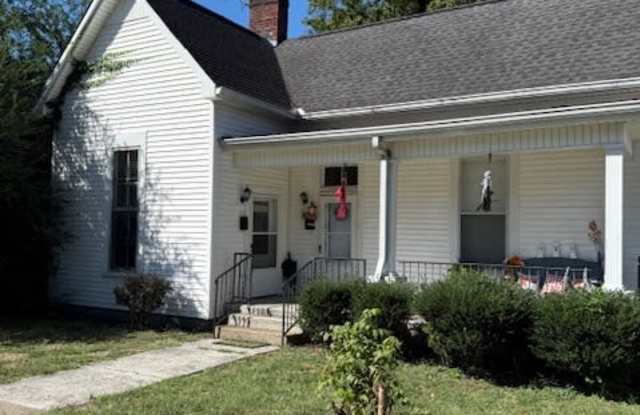 203 North Main Street Gallery 1