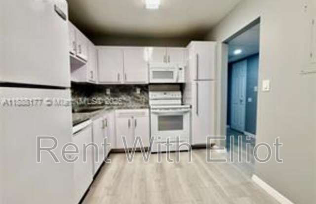 323 Monroe St. photos photos