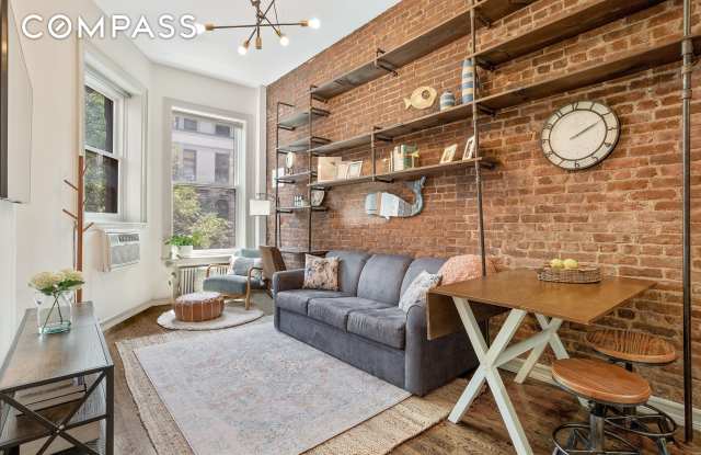55 West 84th Street photos photos