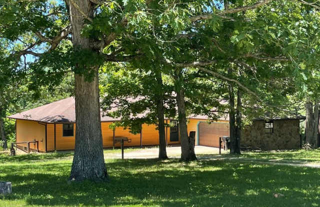 Available July 25th!!! No showings until June 1st photos photos