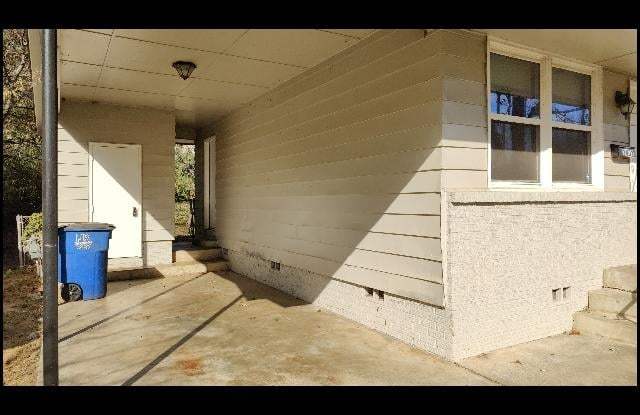 2402 Wilshire Drive Gallery 3