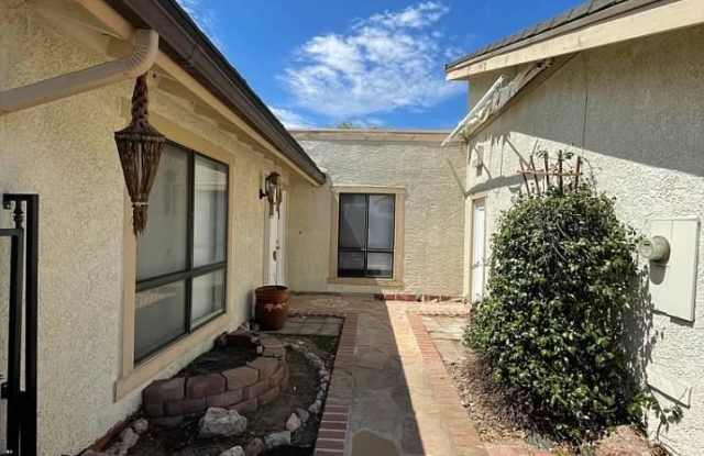 600 Woodmount Drive Gallery 3