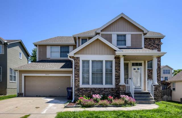 Must See 3 Bedroom In Bellevue!! photos photos