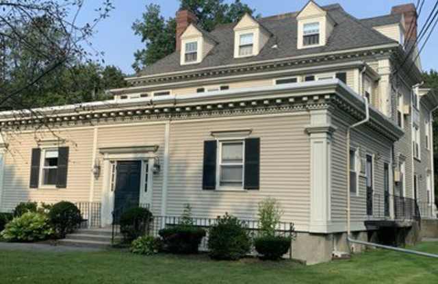 129 Pleasant Street - 129 Pleasant Street, Arlington, MA 02476