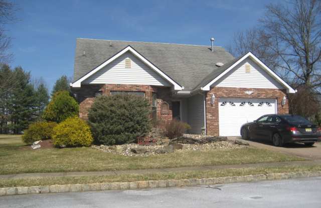 28 Peasley Drive Gallery 3