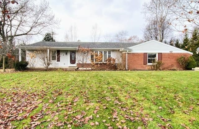 2640 Bridle Road - 2640 Bridle Road, Oakland County, MI 48304