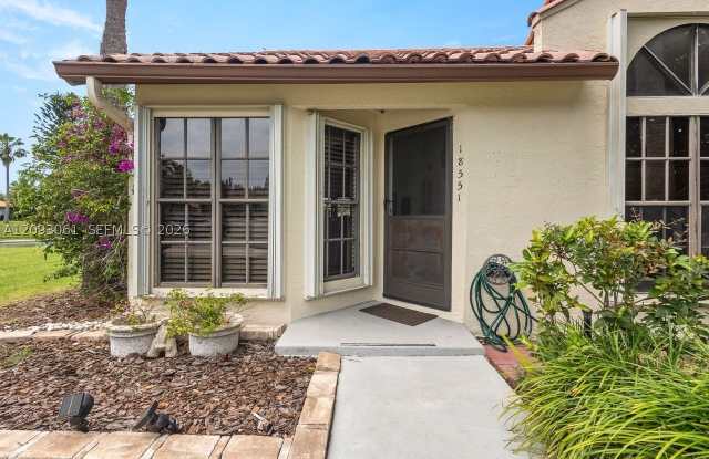 18551 Woodstream Dr Gallery 1
