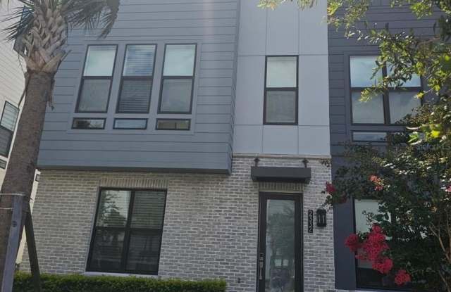 2332 BRIX STREET photos photos