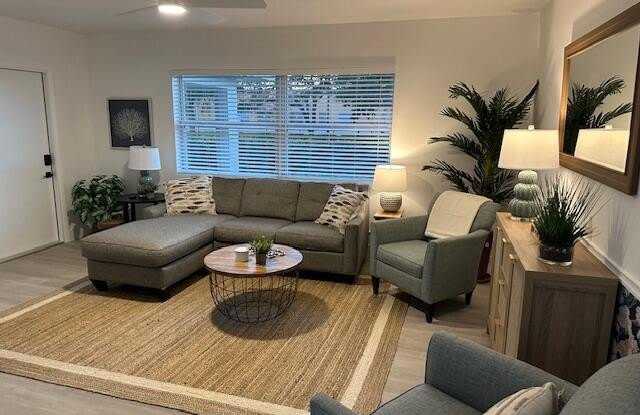 526 Eastwind Drive unit: 526 photos photos