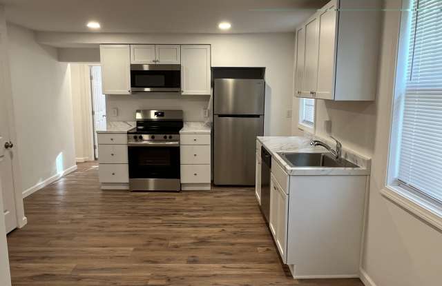 18 Wall St photos photos