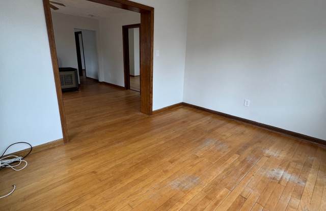 61 B Street - 2 Gallery 2