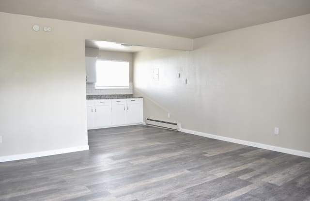 2545 King Street - 2545 King Street, Colorado Springs, CO 80904