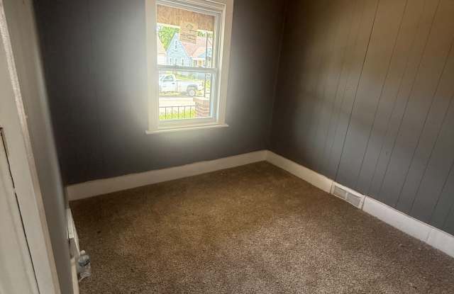 13439 Tacoma Street Gallery 2