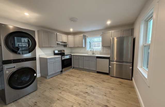 159 Crescent St - 159 Crescent Street, Quincy, MA 02169