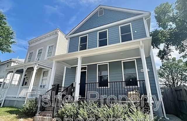 2413 Carrington St photos photos
