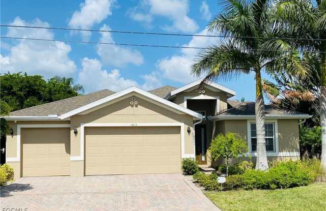 2108 SW 28th Terrace photos photos